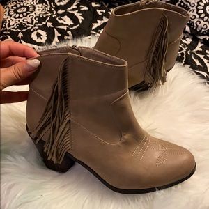 Lightly used boots